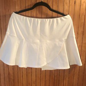 Tail Tennis Skirt; White; Size L